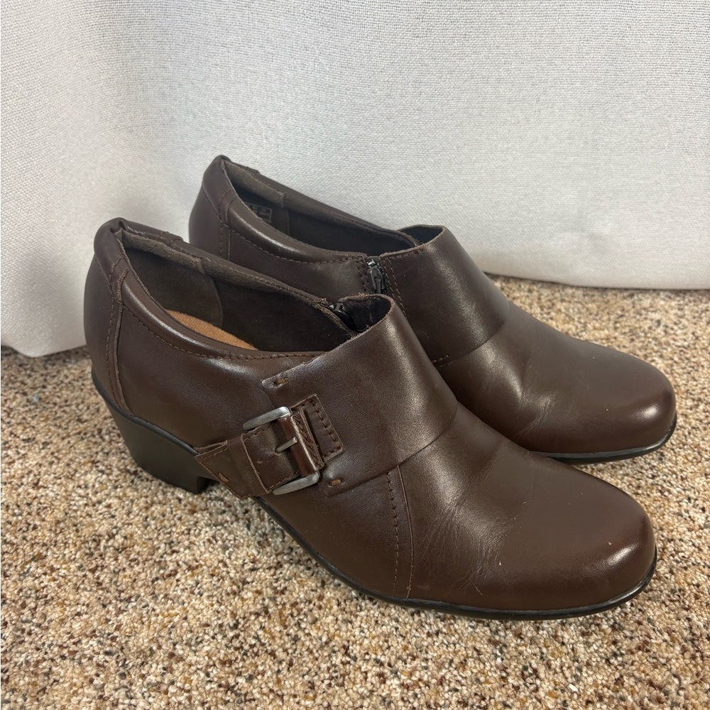Clarks Collection Genette Vista Ankle Boots Booties Size 9 EEUC